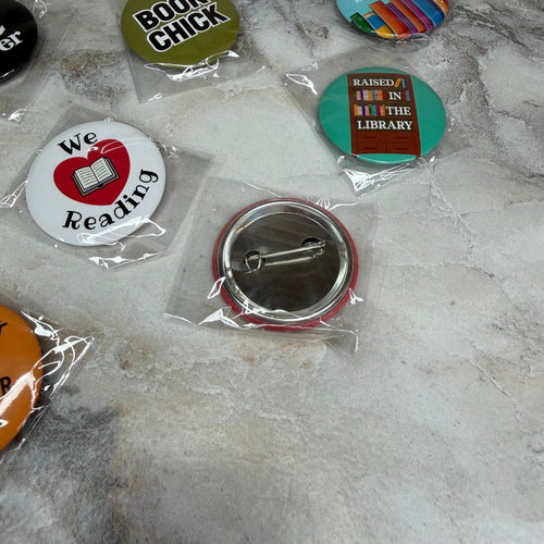 Button Pin - Books